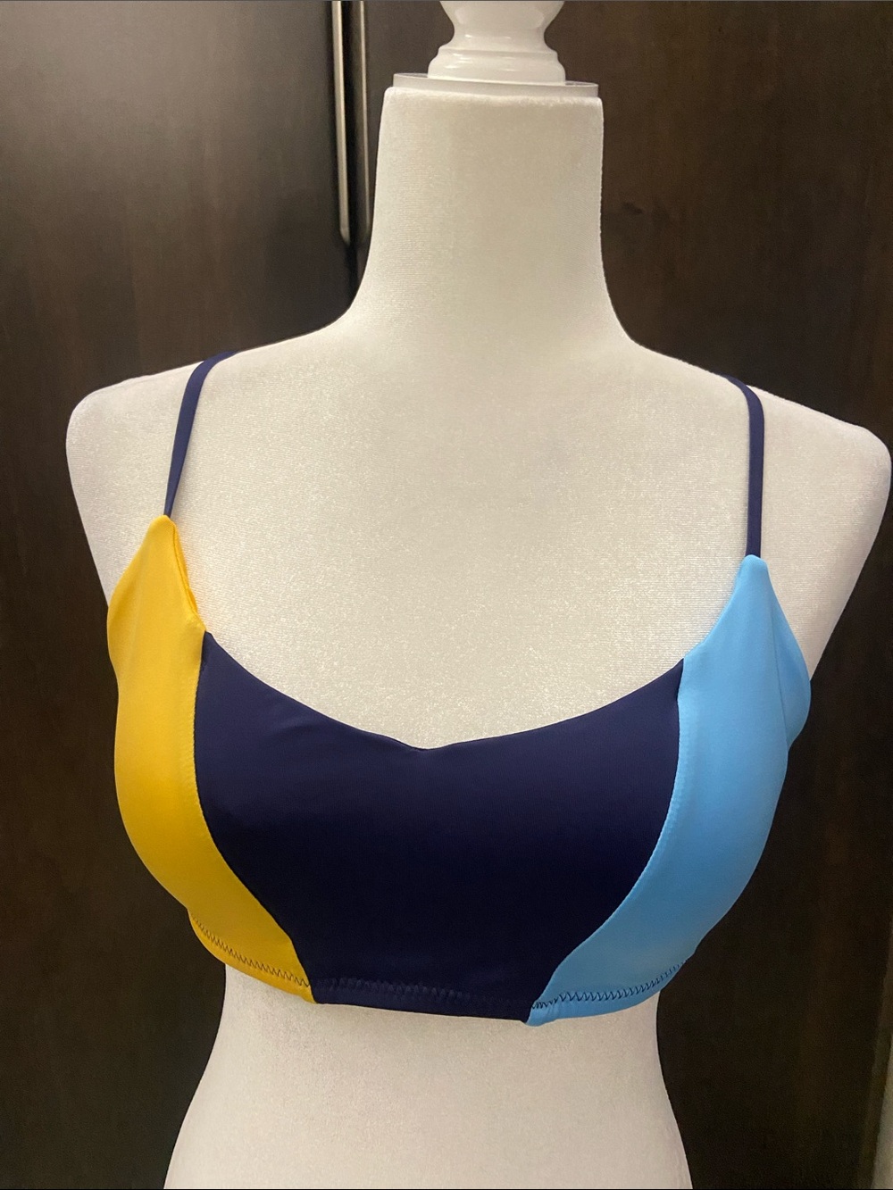 2/$15 Sale* Mossimo bikini top in yellow, navy blue & light blue. Size XL. New!
